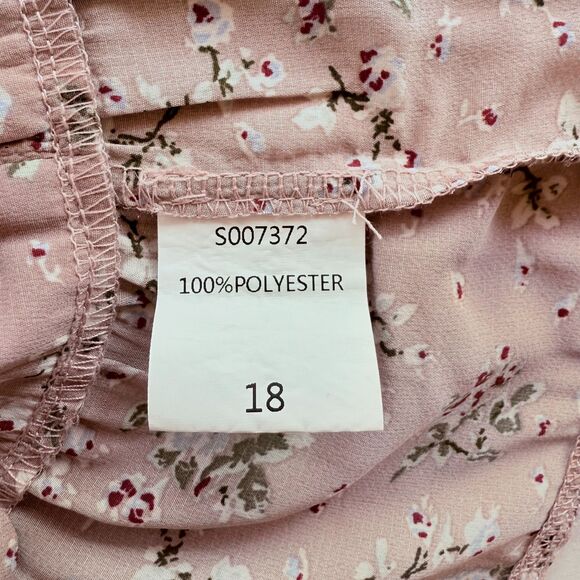 Showpo. Never As Easy V Neck 3/4 Puff Sleeve Cropped Floral Blouse in Taupe Pink - Picture 6 of 11